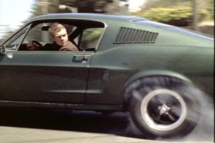 Da Triumph una riedizione della maglietta di Steve McQueen