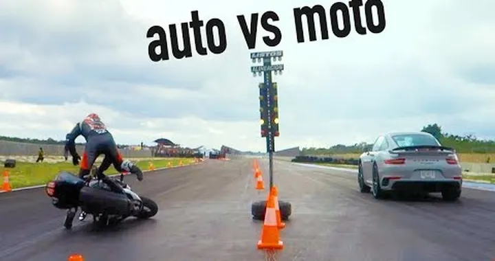 Con la moto punta a battere la Porsche ma finisce a terra