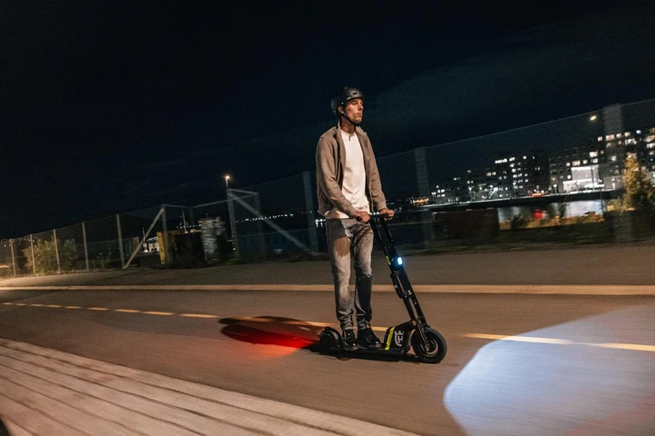 ingrandisci immagine