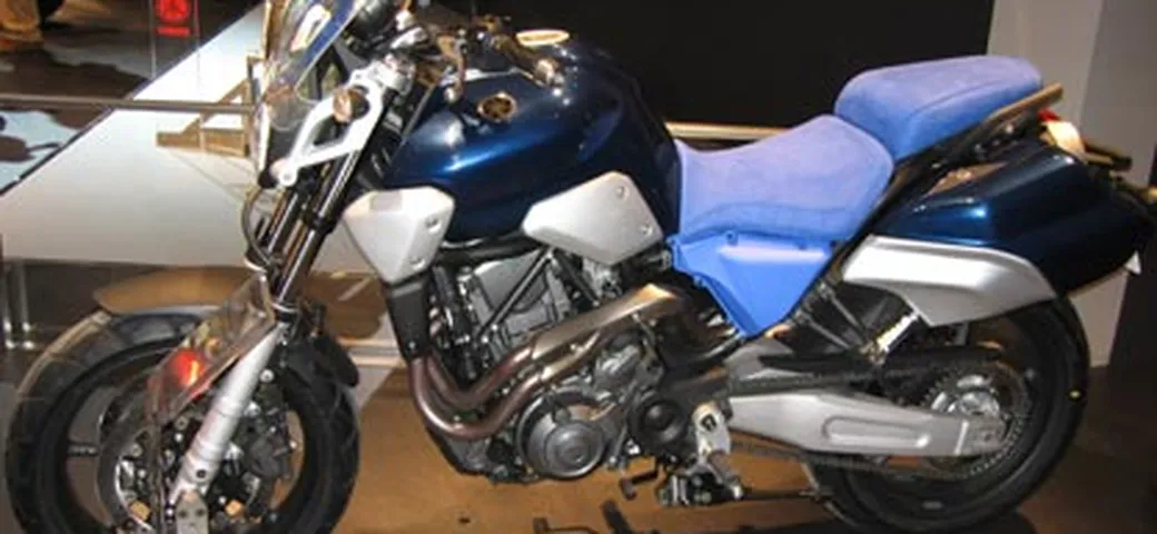Salone Milano - Yamaha MT-03 Spider Smart City