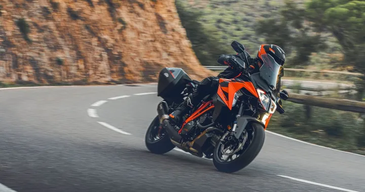 KTM lancia promozioni esclusive sui modelli 2024 e 2025