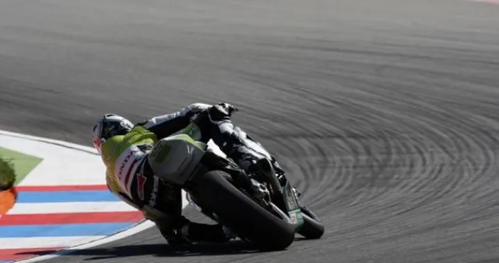 WSBK: il Ten Kate a Silverstone per una nuova sfida. Jonathan Rea, "è la mia gara di casa ma non sarà facile"