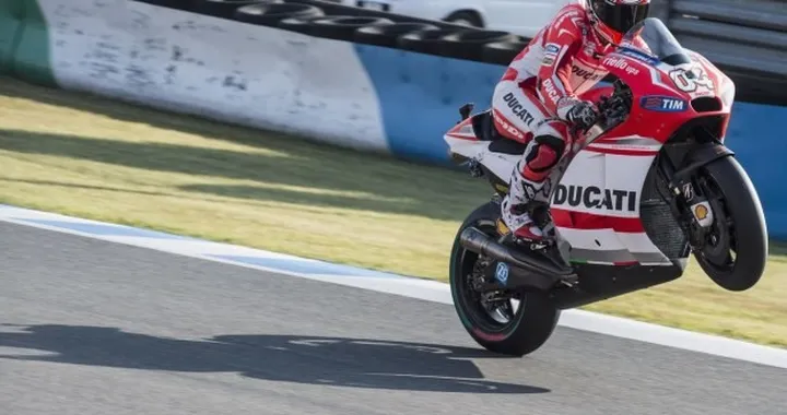 MotoGP Motegi 2014: Dovizioso precede Valentino Rossi e regala la pole alla Ducati [FOTO]