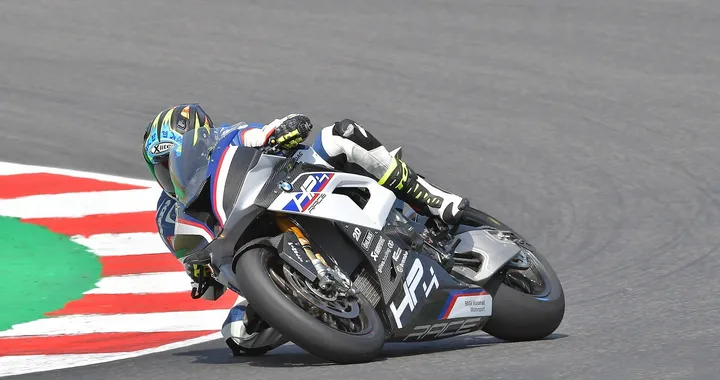 BMW HP4 Race: la prova in pista a Misano