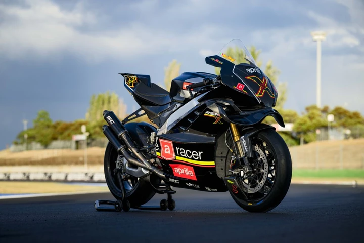 Aprilia RSV4 X ex3ma: la moto più avanzata di Aprilia Racing