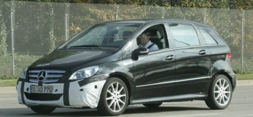 Anche la Mercedes Classe B oggetto di restyling?