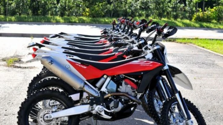 TEST Husqvarna 2011, l’enduro si rende facile