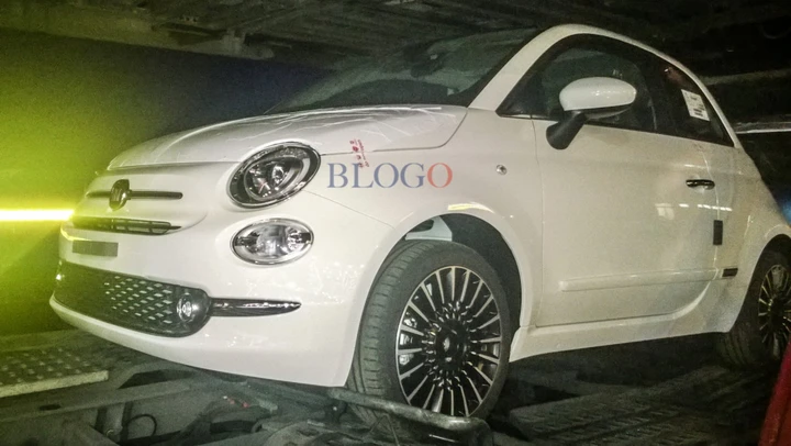 Fiat 500 2015: foto spia del facelift