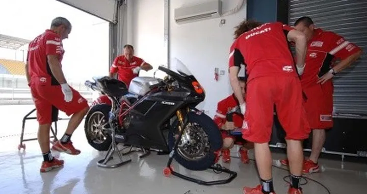 SBK Test: Corser ed Haga i più veloci