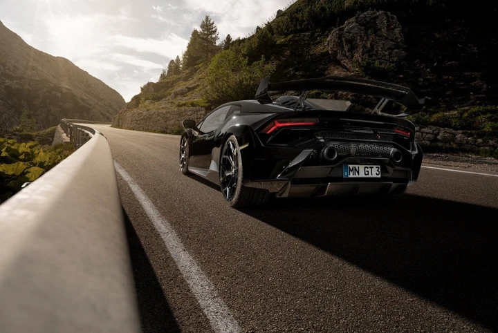 Lamborghini Huracan STO: con Novitec lo scarico è d'oro