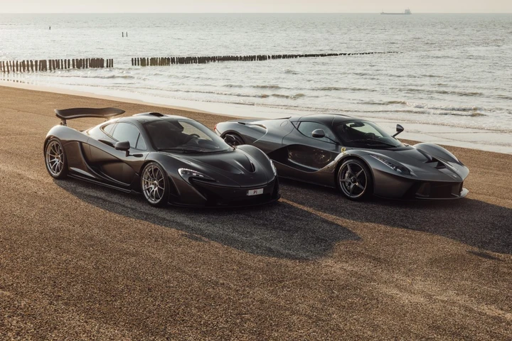 Ferrari LaFerrari e McLaren P1 all’asta: due hypercar da collezione