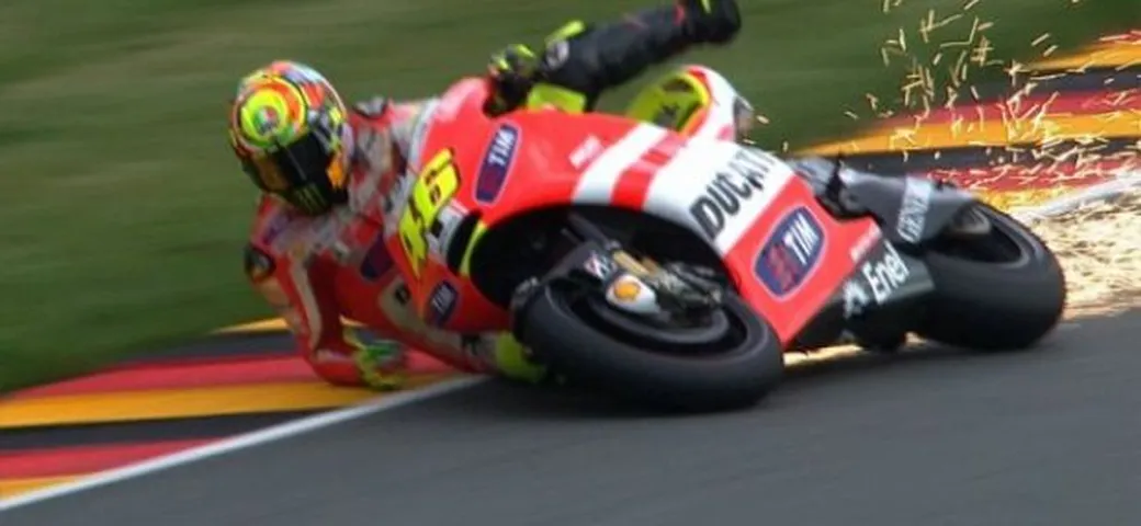 MotoGP: troppe cadute al Sachsenring. E' polemica gomme
