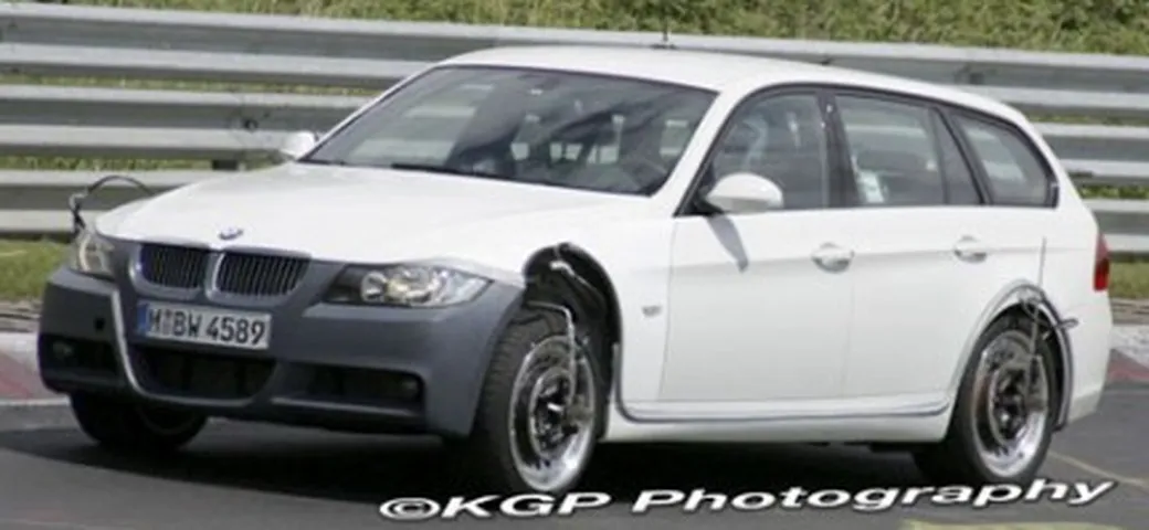 Bmw Serie V:  foto spia del nuovo crossover tedesco