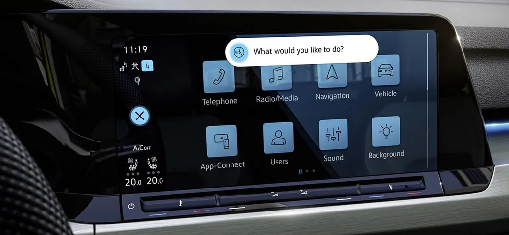 Infotainment e sicurezza: la tecnologia aumenta le distrazioni?