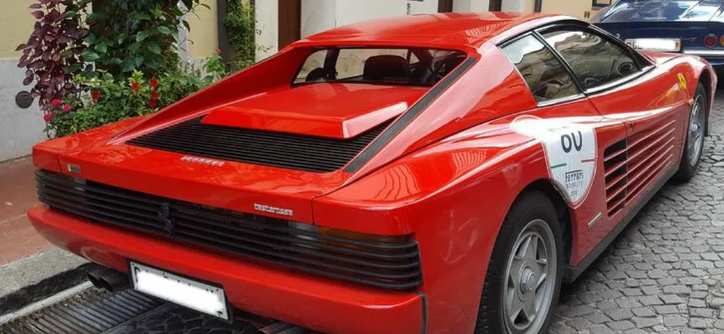 Ferrari Testarossa: un mito eterno
