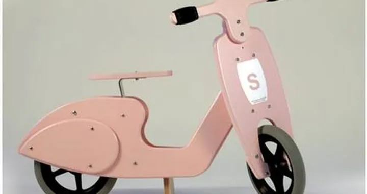 Foto del giorno: lo scooter più economico al mondo