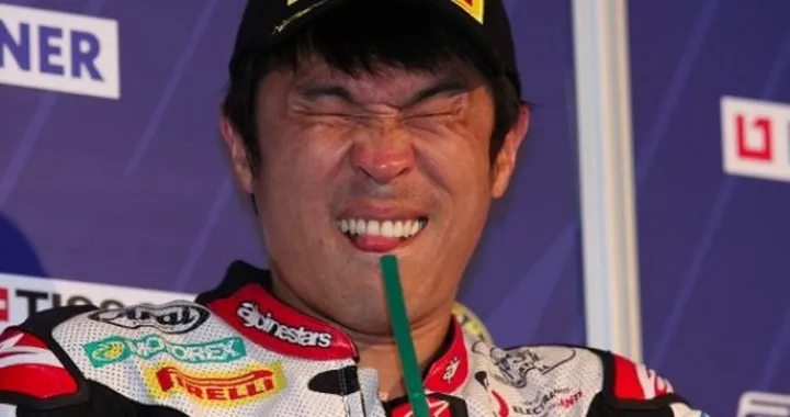 Scatto in Corsa: Paddock e Box della SBK di Imola