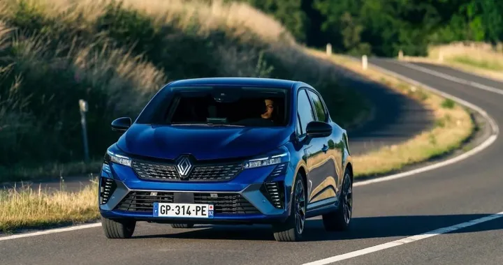 Renault Clio, la nuova generazione non avrà la variante elettrica