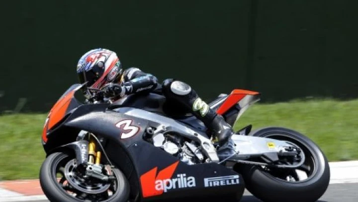 SBK: test a Kyalami positivi per l'Aprilia