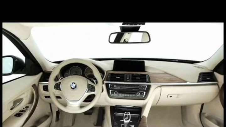 Video BMW Serie 3 F30: gli allestimenti