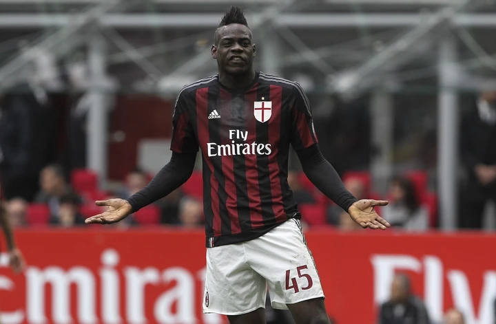 Balotelli senza patente a Varese: multa di 40 euro
