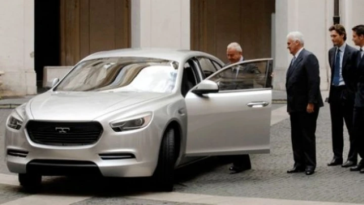 De Tomaso SLC: presentata in anteprima a Roma