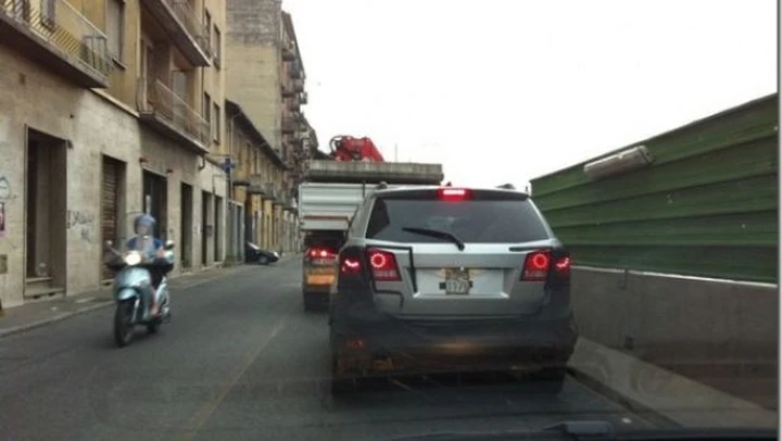 Foto spia Fiat Freemont a Torino