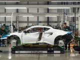 Lotus taglia 550 posti a Hethel: la crisi si fa sentire anche in UK
