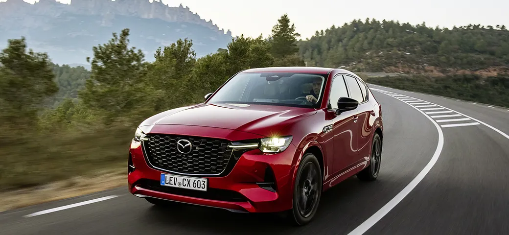 Mazda CX-60 e-Skyactiv D, prova e sfida dei consumi del super diesel