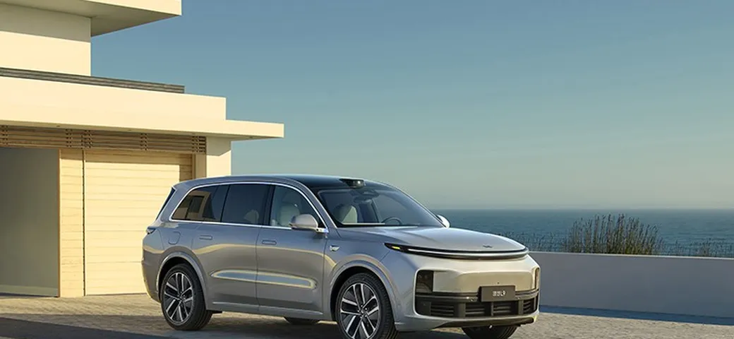 Li L9: il maxi SUV cinese iper-tecnologico