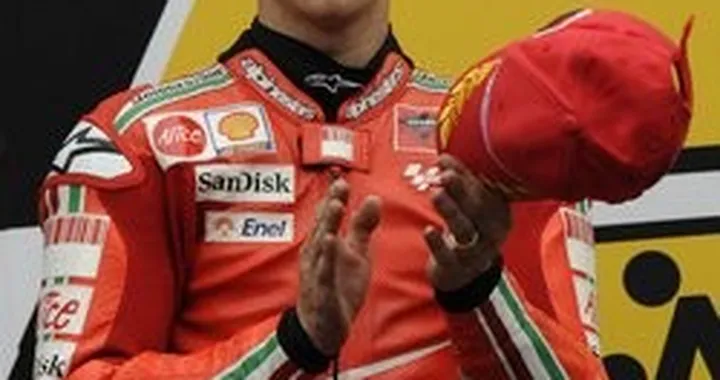 Stoner: "Troppi errori in questa stagione. Rossi? Titolo meritato."