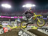 Supercross AMA: la sfortuna colpisce Roczen, ma il team Suzuki trova motivi per sorridere