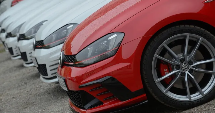 Volkswagen Golf GTI al raduno Wörthersee 2016: il nostro video