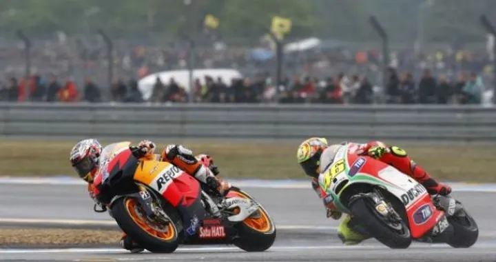 Stoner: "è stata una bella battaglia con Valentino"