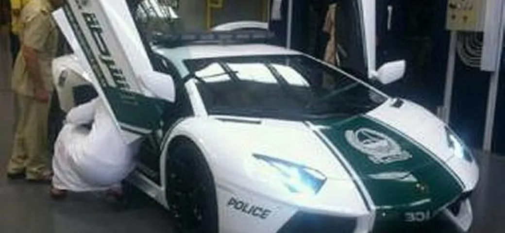 Lamborghini Aventador: un esemplare per la polizia di Dubai