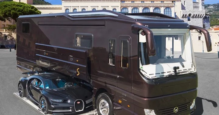 Il camper di lusso Volkner nel garage ha... una Bugatti Chiron!