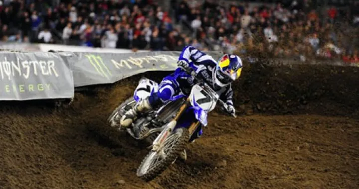 AMA Supercross: Stewart al comando della serie