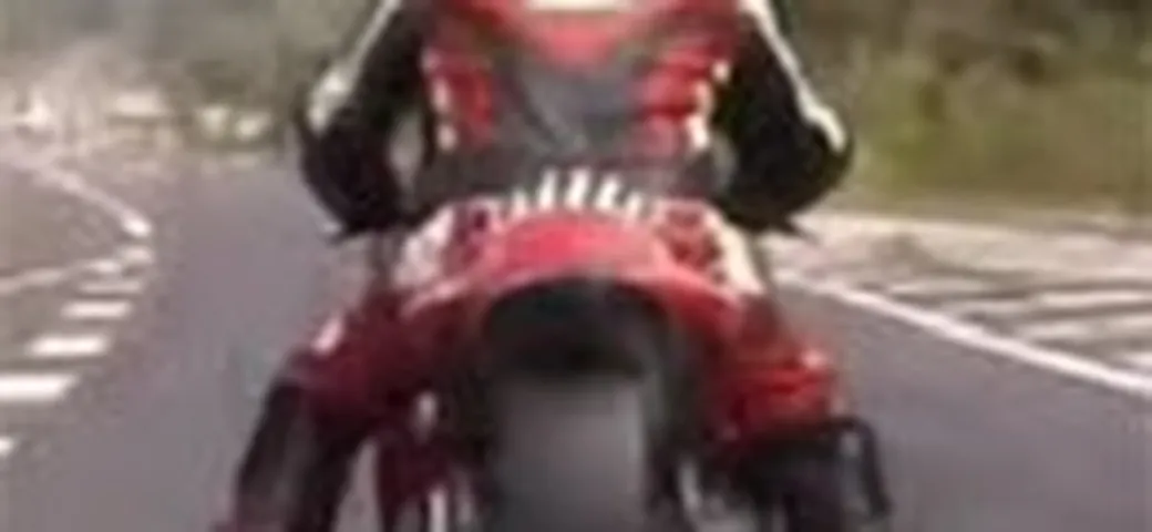 Partenza di un Dragster