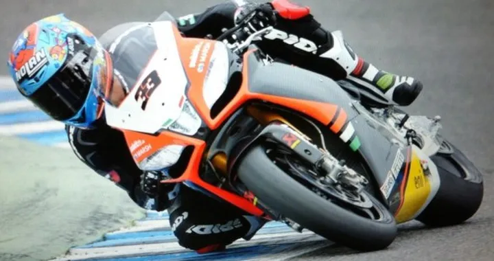 SBK: buoni tempi per Melandri con l'Aprilia a Jerez