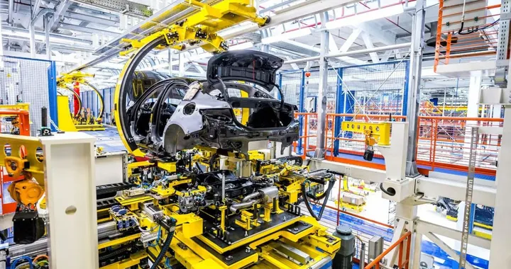 Cassino, un anno difficile con 18mila auto prodotte: il 2026 spaventa