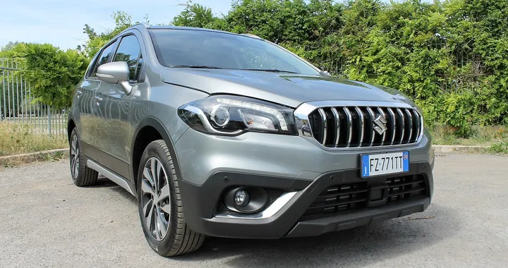Suzuki S-Cross Hybrid 1.4 Boosterjet 2WD: la prova su strada