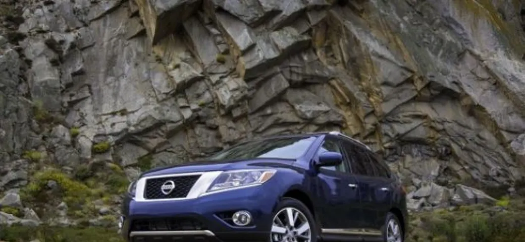 Nissan Pathfinder: nuove immagini ed informazioni