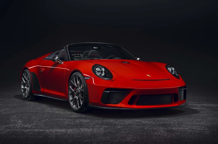 Porsche 911 Speedster: debutto tra una settimana a New York?