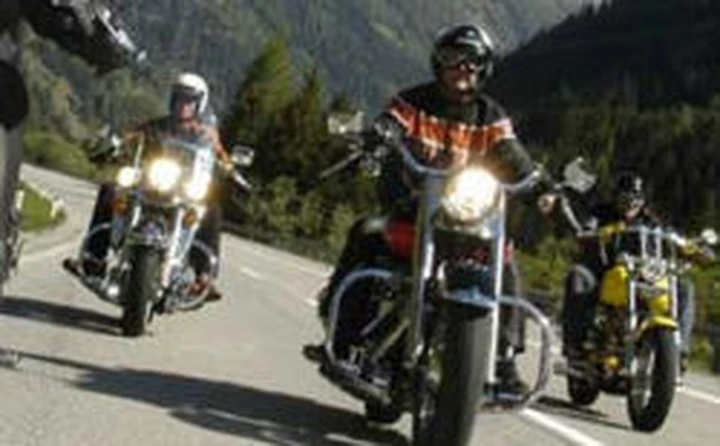 240 motociclisti benedetti e ... multati!