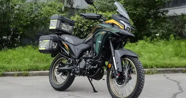 Mitt Desert 125: La "piccola" adventure che sogna in grande