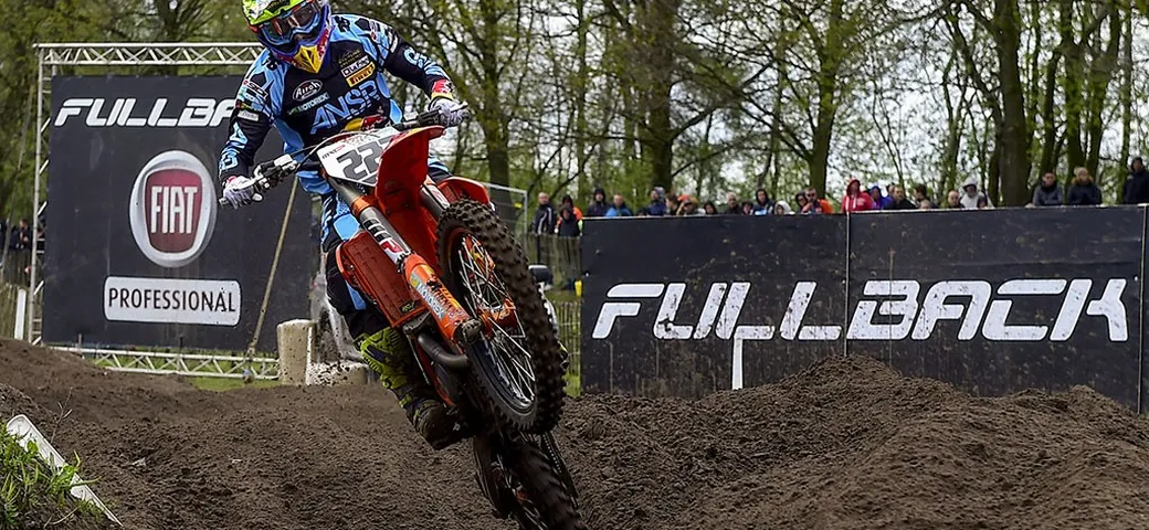 MXGP Europa: Tony Cairoli recupera su Gajser