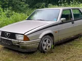 Il ritorno alla vita di un’Alfa Romeo 75 dimenticata da 19 anni [VIDEO]