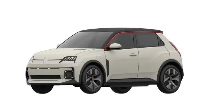 Renault 5 E-Tech: trapelano le prime immagini prima del debutto