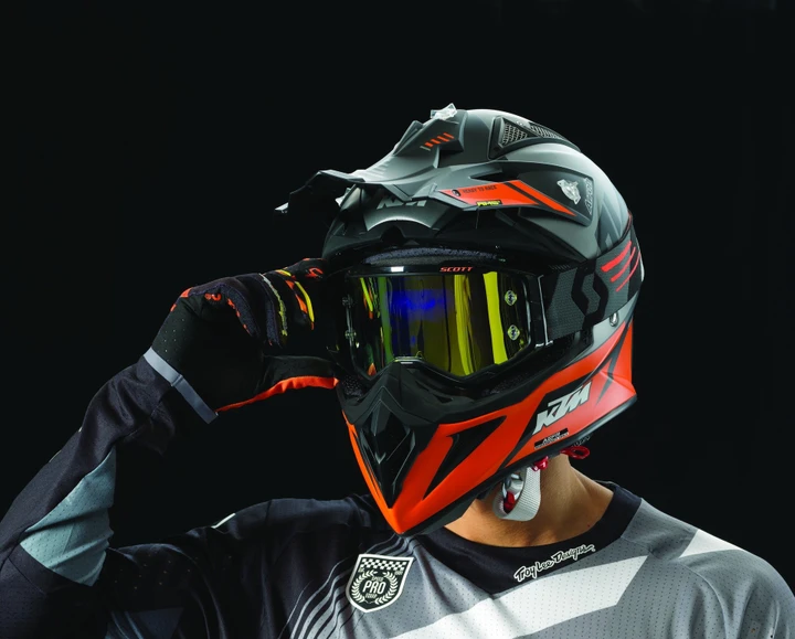 KTM PowerWear 2020: ecco la nuova linea di abbigliamento e accessori