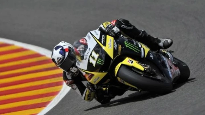 MotoGP: Yamaha Tech3 correrà con le 800 anche nel 2011, e spinge verso il cambio di regolamento